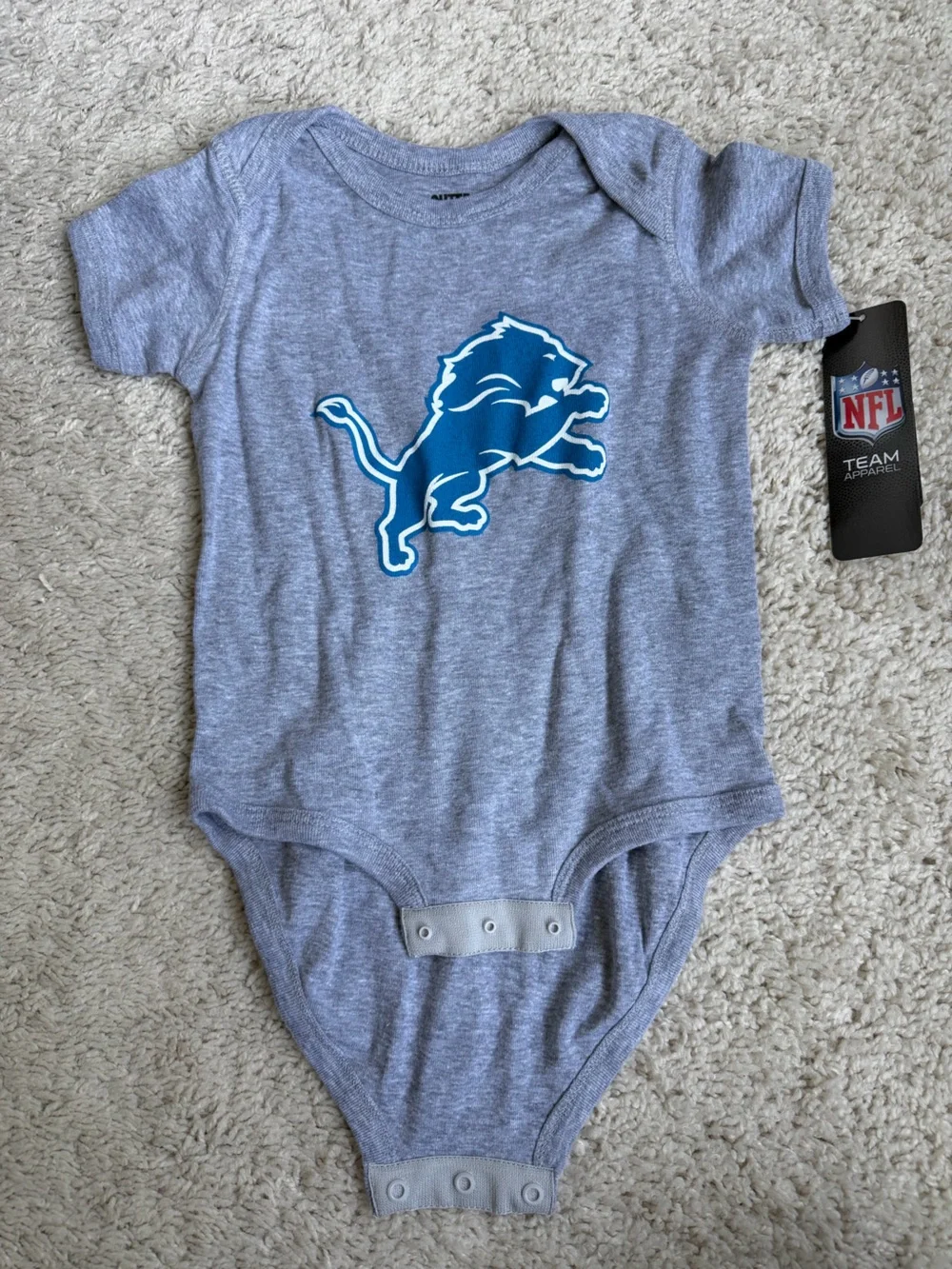 Detroit Lions Gender Neutral Baby Bodysuit - Gray